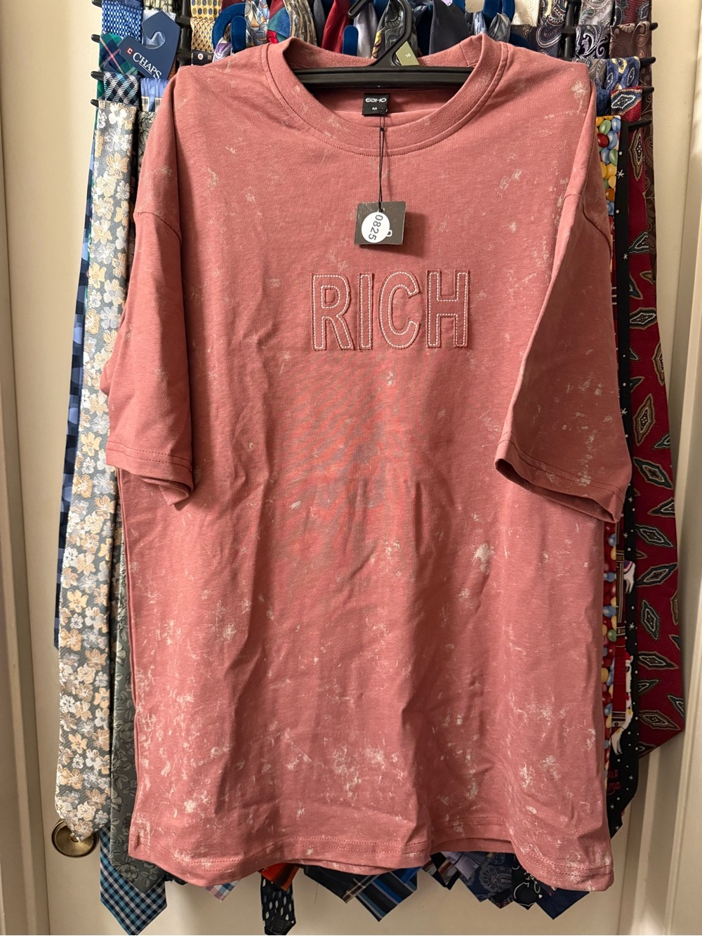 Echo 'RICH' Short-Sleeve Tee in Dusty Rose